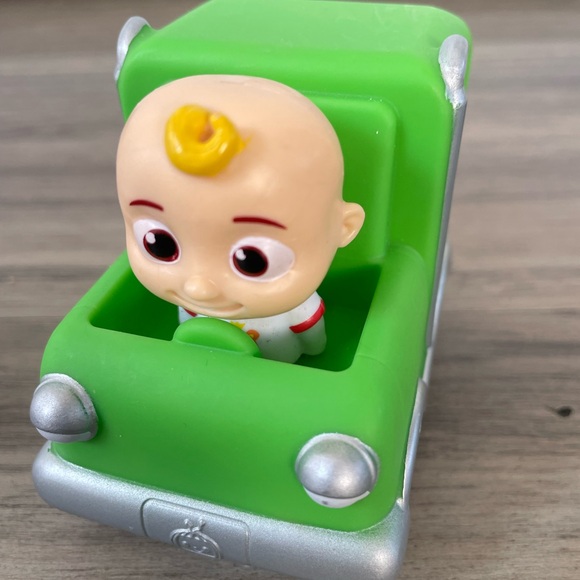 Cocomelon Toy Cars Set - Picture 4 of 8